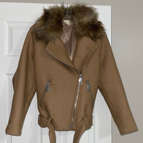 Winter coat - Picture 2 of 3